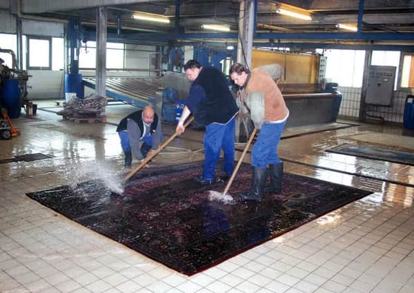 Teppichreinigung in Straubenhardt – Professionelle Pflege nach persischer Tradition